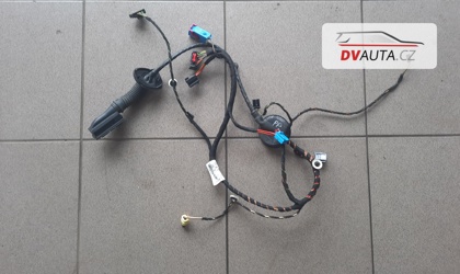 Kabelový svazek PP dveří 5E1971121M